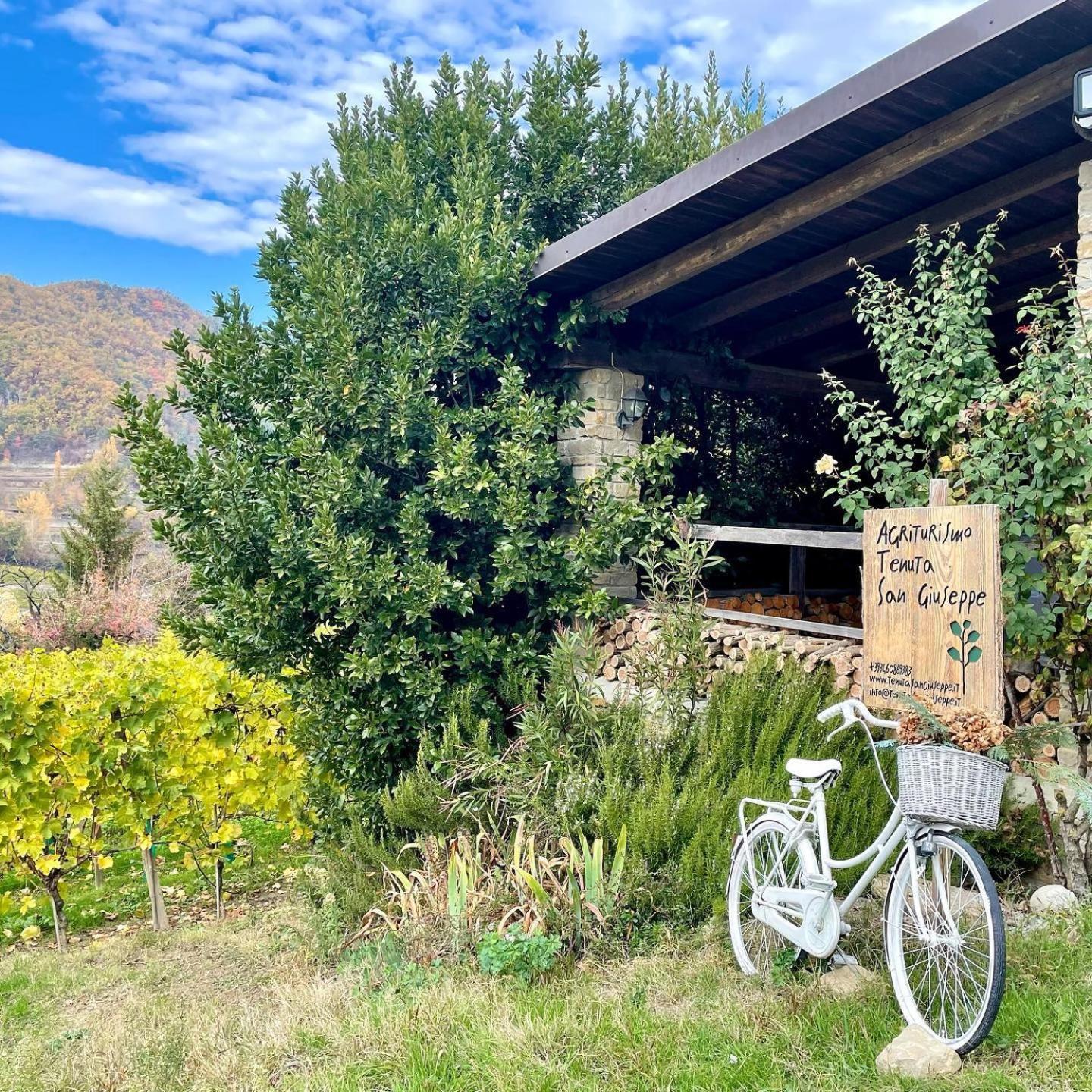 Agriturismo Tenuta San Giuseppe Cossano Belbo 외부 사진
